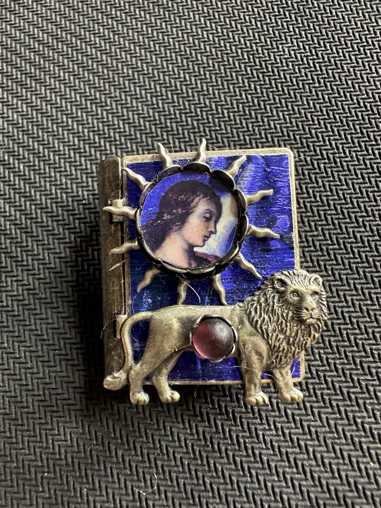 Raelinda Woad “Contemporary Mythmaker” Storyteller Book Brooch, 1.5in