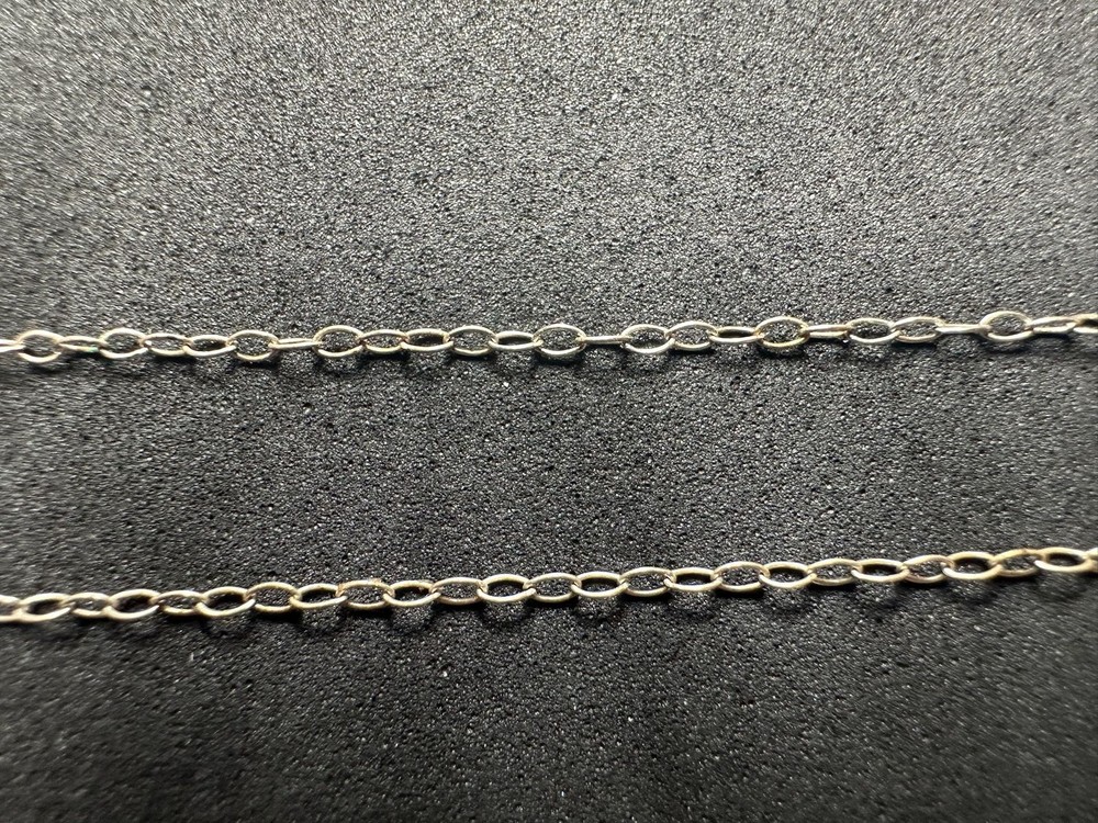 0.68g Vintage Sterling Silver 925 Oval Link Chain Necklace 18 in M
