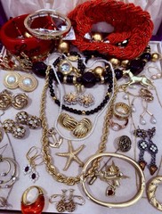 Vintage Estate Costume Jewelry Lot ! TRIFARI , MONET and more!