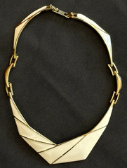 Vintage MONET Asymmetrical Ivory Enamel Gold-Tone Bib Collar Statement Necklace