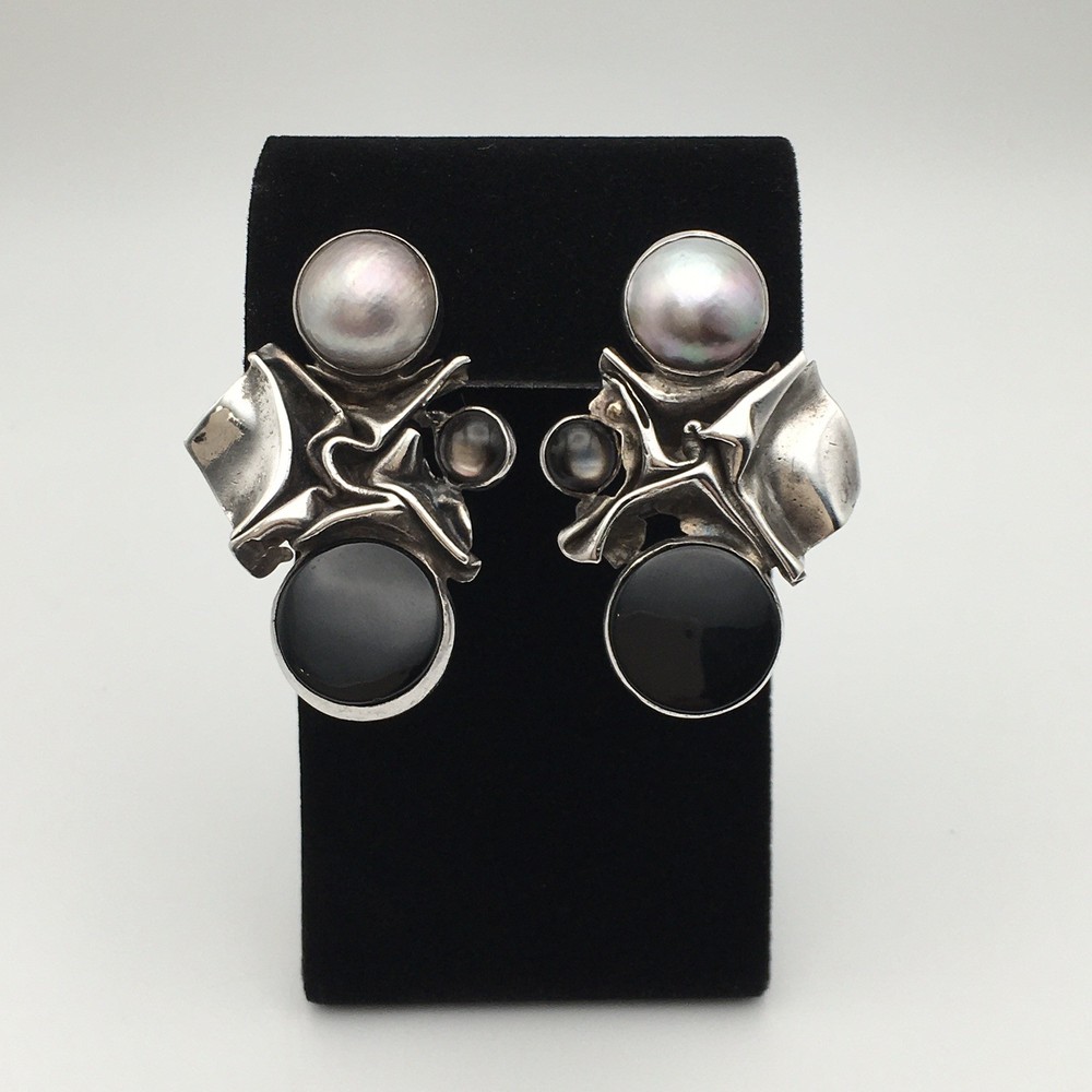 22g Vintage Sterling Silver Black Onyx & Pearl Earrings Marked Sterling #69