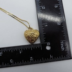 VTG Lady Remington Puffy Heart Pendant Necklace Gold Tone Repousse Chasing 38″