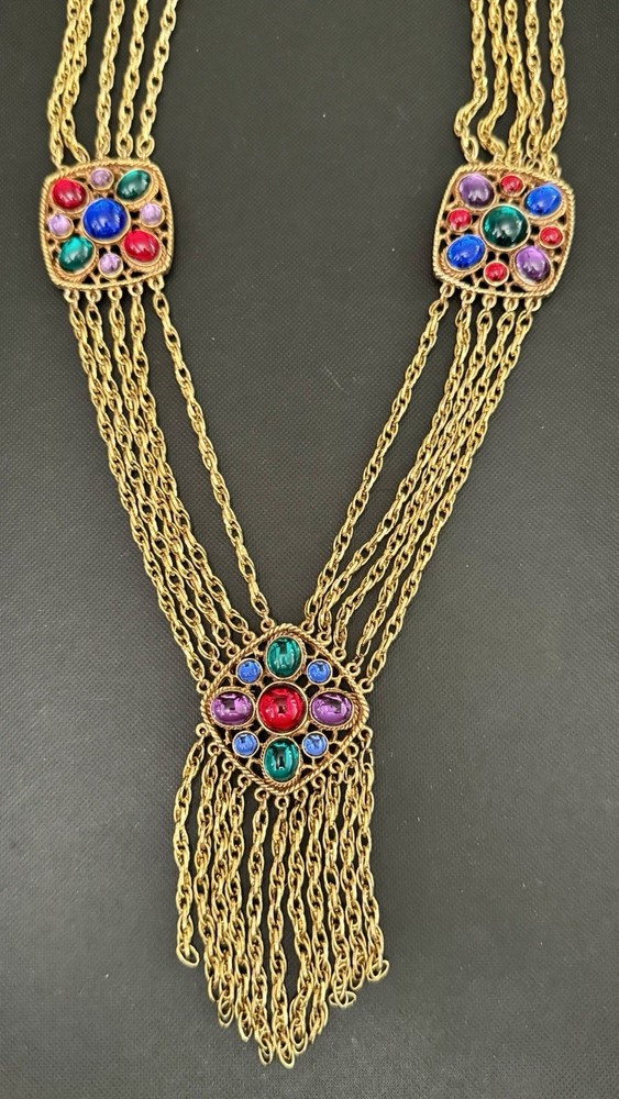 Vintage Gold Tone Chain Tassel Necklace Art Nouveau Etruscan Revival Cabochon