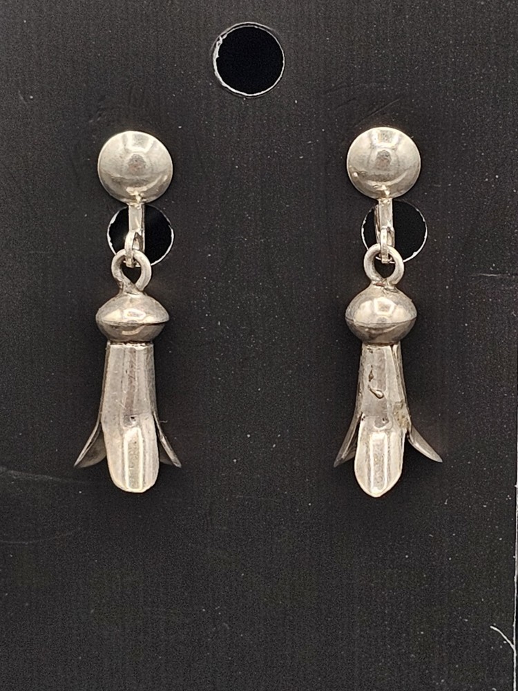 Estate Vintage Sterling Silver Squash Blossom Screw Back Earrings Southwestern