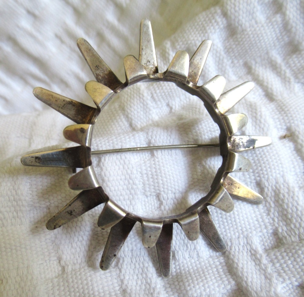 Vtg Mid Century Norway Plus Studio Tone Vigeland Sterling Sunburst Brooch Pin