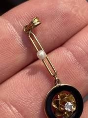 Antique Solid 10K Yellow Gold Diamond Pearl Lavalier Pendant Necklace! 1.1GR!
