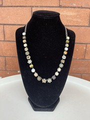 AMARO Designer Tennis Necklace With Flowers, Faceted Crystal And Natural Stones