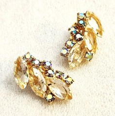 Gorgeous Vintage AB and Clear Rhinestone Dangle Brooch Pin & Earrings