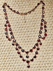 English Late Georgian Early Victorian Almandine Swags Garnet 9 KT Gold Necklace