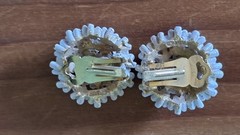 Vintage ART White Enamel Daisy Cluster Clip On Earrings Pastel Rhinestones 1”
