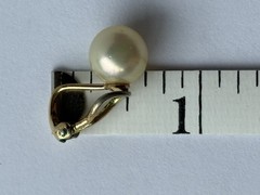 Ciner Vintage Faux 10mm Pearl Gold-Tone Clip-On Earrings Signed 0.6 Inches
