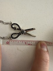 Vintage Magnetic Scissors Necklace Black Rhinestone Silver Tone Hair Stylist 20”