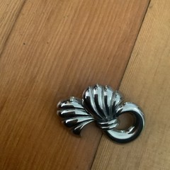 Miscellaneous Pins And Brooches