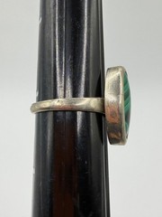 VINTAGE GREEN MALACHITE SILVER TONE RING SIZE 4.25