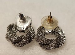 CAROL LEE VINTAGE SILVER TONE PIERCED EARRINGS