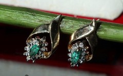 10k yellow gold 0.18c natural diamond earrings emerald dangle treated 1.95g 3219