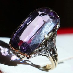 14k multi tone gold sz: 5 ring 5.50ct lab-created amethyst solitaire 6.72g