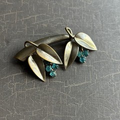 Modern Minimalist Pin Broach Leaves w Berries Silvertone Aquamarine Rhinestones