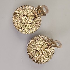 Vintage Sugared Flowers Clip On Earrings West Germany Round Faux Pearls 7/8″