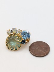 vintage Juliana Delizza and Elster BLUE D&E BLUE Clip On Earrings Gold Tone