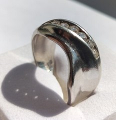 Vintage Hallmarked Twisted Silver Ring w/ 8x Cubic Zirconia Gemtones P (17.75mm)
