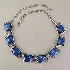 Vintage Thermoset Necklace Clip On Earrings Set Blue Silver Tone 15″