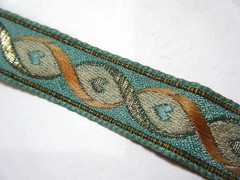 15.5″ Vintage Art Deco Choker Silk Ribbon Necklace Czech Art Glass/ Gold Frame