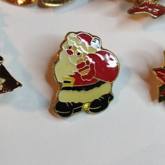 Vintage Christmas Brooches Trees / Bells / Santa / Poinsettia pins lot Of 6