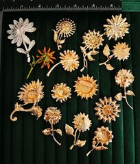 Lot 15 Sunflower Daisy Brooches Rhinestone Enamel Floral Pin Set Mixed Jewelry