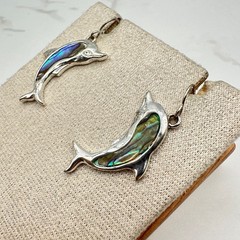 VTG Alpaca Mexico Silver Tone Dolphin Drop Dangle Earrings Inlaid Abalone Shell
