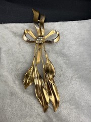 Vintage Bow Brooch Gold Tone Heavy Rhinestones READ