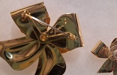 Vintage TONA Gold Tone Bow Brooch Large Ribbon w/ Rhinestone & Matching Earrings