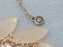 Vintage To Now Light Rose Glass And Plastic Beads Necklace Leafs Pedant 24in