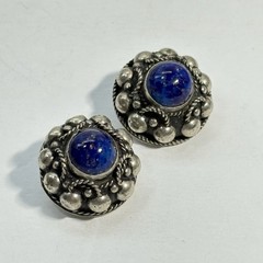 VTG ALB ITALY Clip Back Blue Lapis Art Glass Earrings Round Ornate Silver 7/8″
