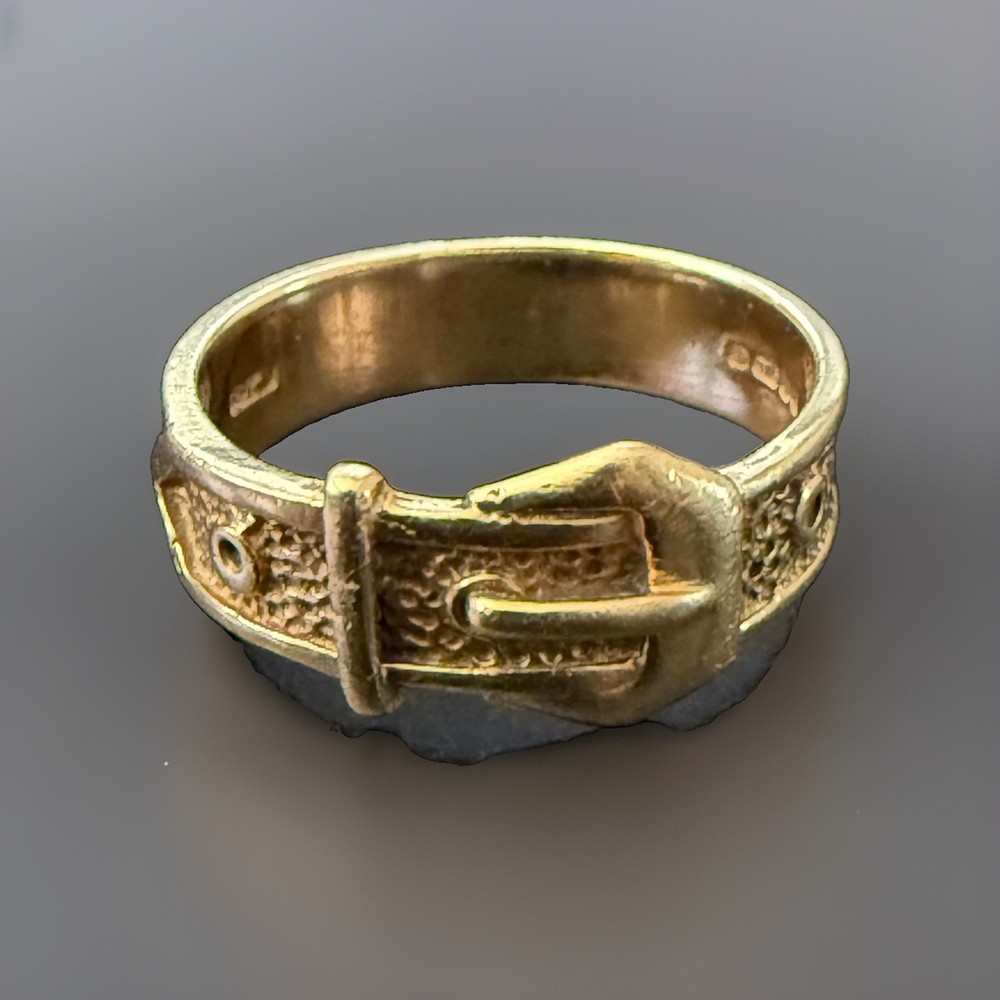 Vintage 9K Yellow Gold Buckle Ring, Size 8 4.2g