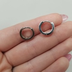 Vintage Sterling Silver Huggie Hoop Earrings Rhinestone Inset Hinged 1/2 Inch