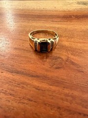 vintage saphire and diamond 14k gold band c. 1980
