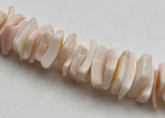 Vintage Pastel Pink Puka Shell Chip Necklace 17 In Beach Boho Choker Brass Clasp