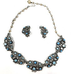 Vintage Lisner Designer Faux Aquamarine Pearl Flower Link Necklace And Earrings
