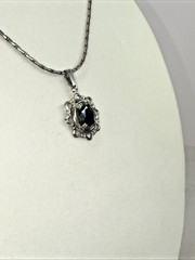 Vintage Gothic Black Onyx Oval Pendant Necklace Ornate Filigree Spiga Chain