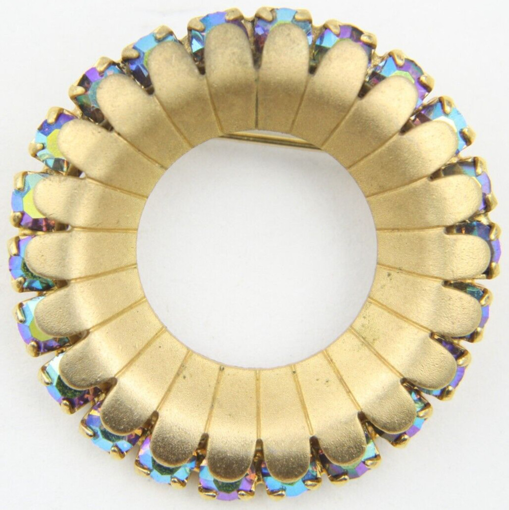 Vintage 1.38″ Gold Tone Circle Ring Brooch Pin Aurora Borealis Rhinestone Topaz