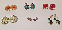 Lot of 5 Vintage Unbranded Rhinestone & 1 Gemstone Fashion Earrings