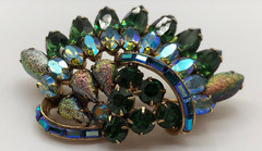 Gorgeous HOLLYCRAFT Peacock Blue AB, Green Rhinestone Iridescent Cab Brooch