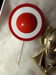 Vintage Gold Tone Clown Face Brooch Pin Red & White Accents Circus Them