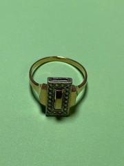 Vintage USSR ring made of 14-karat gold (585 assay value) Soviet Russian jewelry