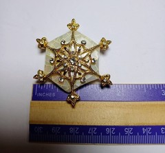LC Lauren Conrad White Stone Rhinestone Gold Tone Snowflake Brooch Pin