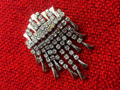 Vintage Brooch pin White stone glass 11 pendants USSR
