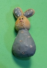 Mini Bunny Rabbit Pin/Brooch. 1.5″ Farmhouse Style Collectible. #B-P