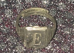 Vintage Nickel Silver Adjustable Initial Ring – Engraved “E” – Size 6.5–7