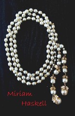 MIRIAM HASKELL 50’S SIGN 2PC S-GREY BAROQUE PEARL ICE CLEAR MONTÉE BRASS ACCENTS